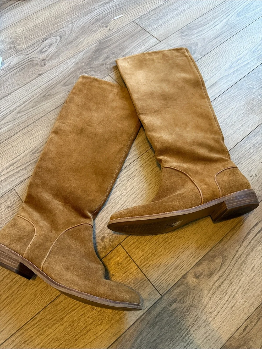 UGG Daley Boot tall suede chestnut boots 8.5